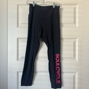 Lululemon x SoulCycle Aligns